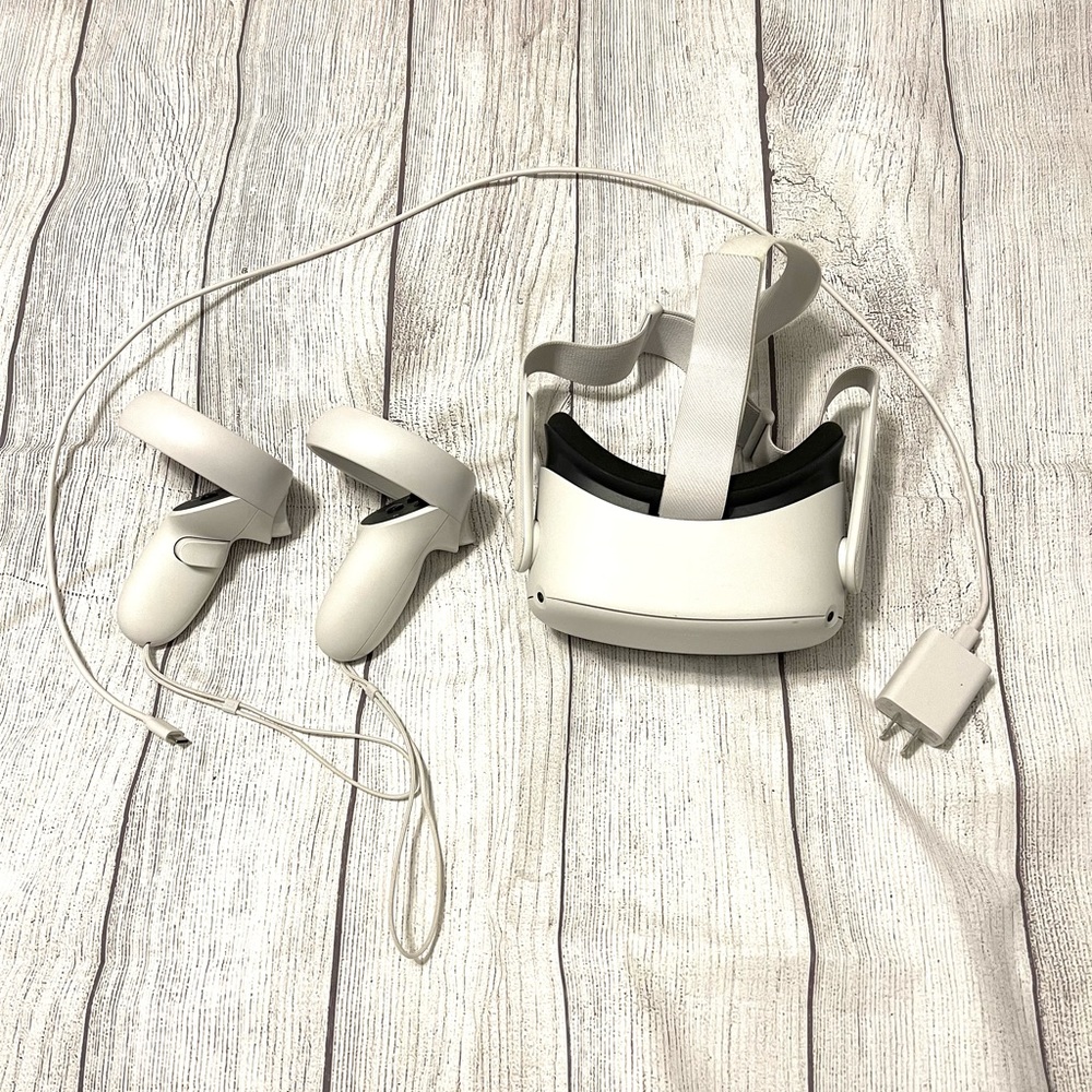 Oculus Quest 2 64GB Advanced All-In-One Virtual Reality Headset